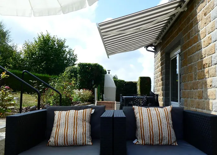 Les Amarines La Lucerne-dʼOutremer