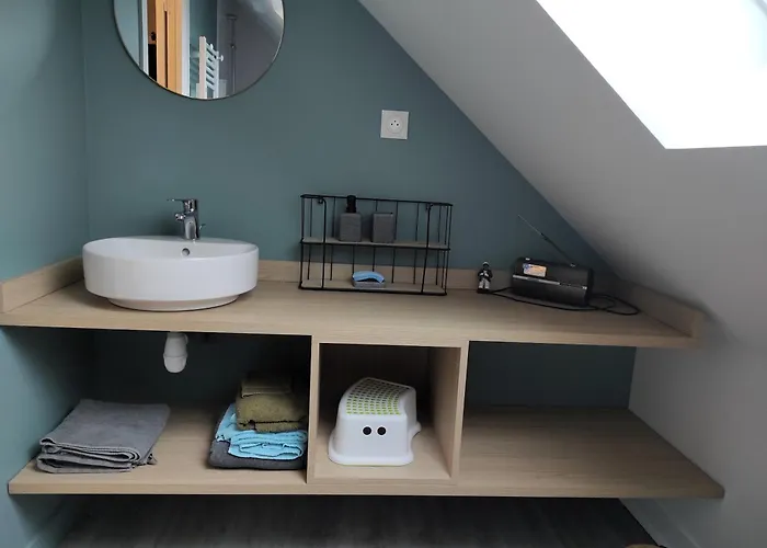 Les Amarines La Lucerne-dʼOutremer